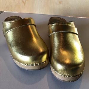 Lotta from Stockholm gold clogs sz 37
